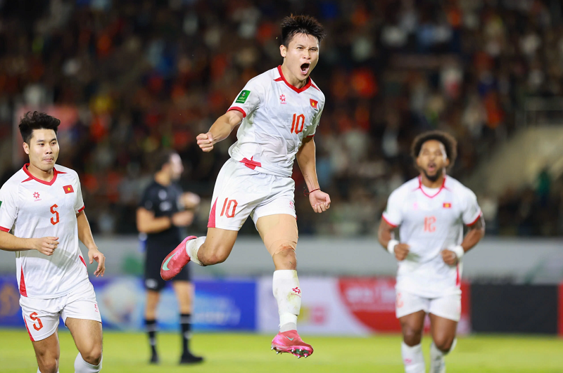 tuan-hai-gay-dau-an-manh-me-voi-pha-lap-cong-dep-mat-truoc