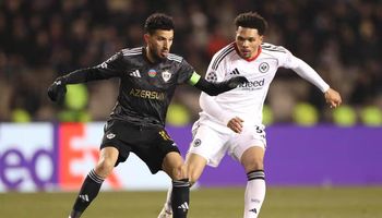 Qarabag vs Eintracht Frankfurt (00:45 – 22/01) | Xem lại trận đấu